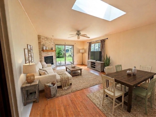 231 River, DEKALB, Illinois 60115, 3 Bedrooms Bedrooms, ,2 BathroomsBathrooms,House,For Sale,River,202602984