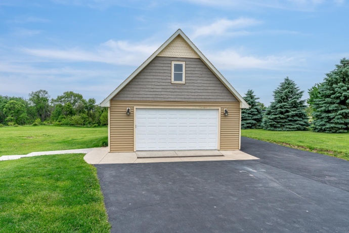28-1 LAKE CARROLL, LANARK, Illinois 61046, 4 Bedrooms Bedrooms, ,4 BathroomsBathrooms,House,For Sale,LAKE CARROLL,202602986