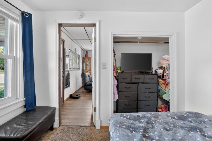 240 Adams, SOUTH BELOIT, Illinois 61080, 2 Bedrooms Bedrooms, ,1 BathroomBathrooms,House,For Sale,Adams,202602988