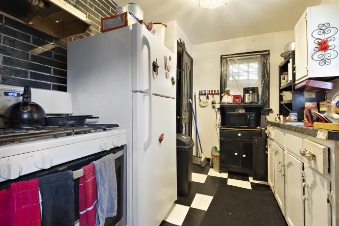 2512 Andrews, ROCKFORD, Illinois 61101, 2 Bedrooms Bedrooms, ,1 BathroomBathrooms,House,For Sale,Andrews,202602990