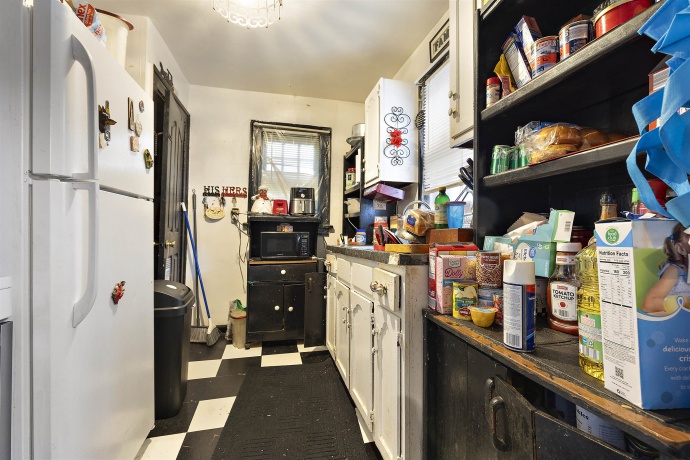 2512 Andrews, ROCKFORD, Illinois 61101, 2 Bedrooms Bedrooms, ,1 BathroomBathrooms,House,For Sale,Andrews,202602990