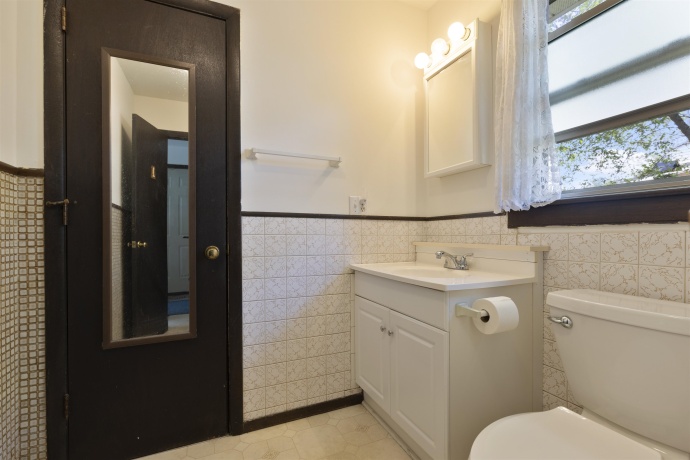 2618 Pleasant View, ROCKFORD, Illinois 61108, 3 Bedrooms Bedrooms, ,1 BathroomBathrooms,House,For Sale,Pleasant View,202602865