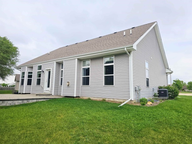 4530 Edenberry, ROCKTON, Illinois 61072, 3 Bedrooms Bedrooms, ,2 BathroomsBathrooms,House,For Sale,Edenberry,202602991