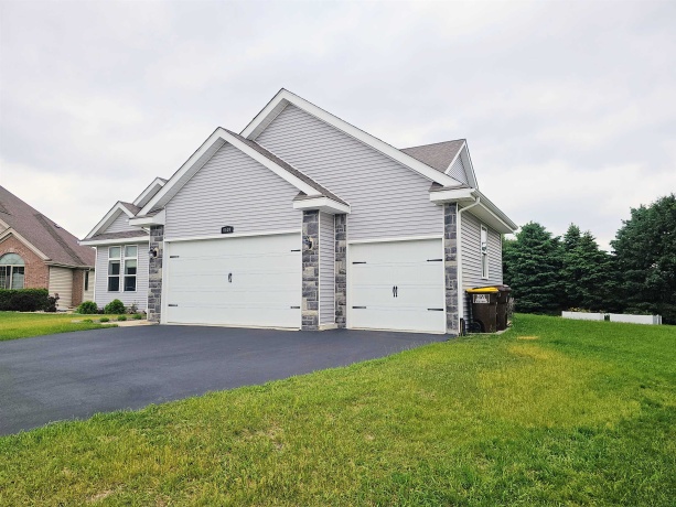 4530 Edenberry, ROCKTON, Illinois 61072, 3 Bedrooms Bedrooms, ,2 BathroomsBathrooms,House,For Sale,Edenberry,202602991