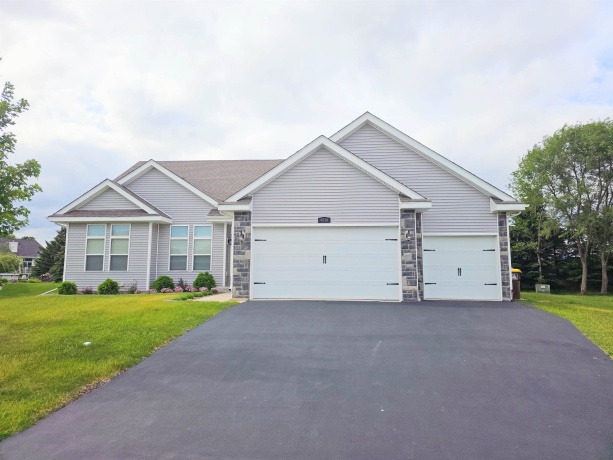4530 Edenberry, ROCKTON, Illinois 61072, 3 Bedrooms Bedrooms, ,2 BathroomsBathrooms,House,For Sale,Edenberry,202602991
