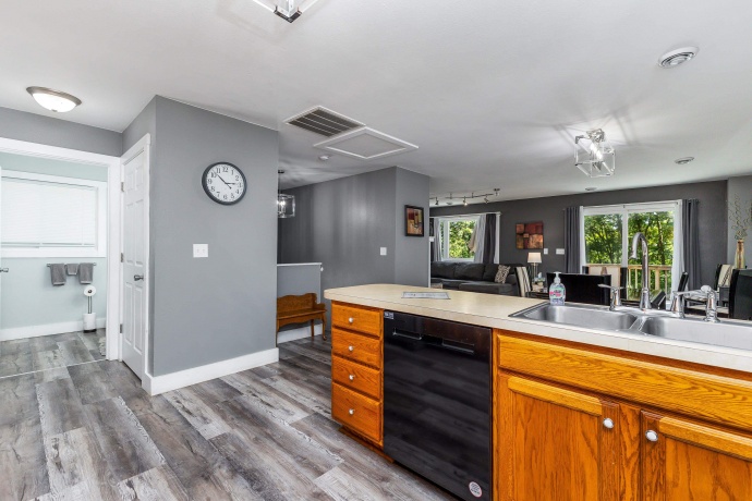 3 Briarwood, GALENA, Illinois 61036, 2 Bedrooms Bedrooms, ,1 BathroomBathrooms,House,For Sale,Briarwood,202602992