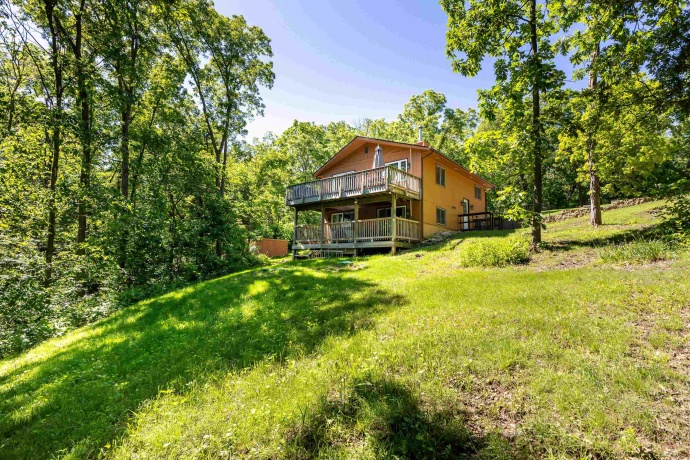 3 Briarwood, GALENA, Illinois 61036, 2 Bedrooms Bedrooms, ,1 BathroomBathrooms,House,For Sale,Briarwood,202602992