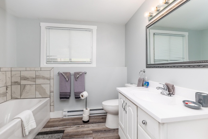 3 Briarwood, GALENA, Illinois 61036, 2 Bedrooms Bedrooms, ,1 BathroomBathrooms,House,For Sale,Briarwood,202602992