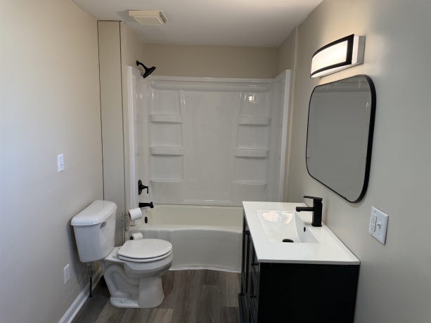 621 Garden, FREEPORT, Illinois 61032, 3 Bedrooms Bedrooms, ,1 BathroomBathrooms,House,For Sale,Garden,202602993