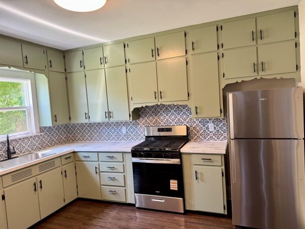 621 Garden, FREEPORT, Illinois 61032, 3 Bedrooms Bedrooms, ,1 BathroomBathrooms,House,For Sale,Garden,202602993