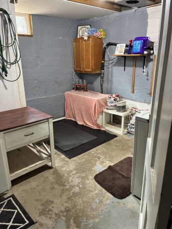 520 Burns, LANARK, Illinois 61046, 2 Bedrooms Bedrooms, ,1 BathroomBathrooms,House,For Sale,Burns,202602994