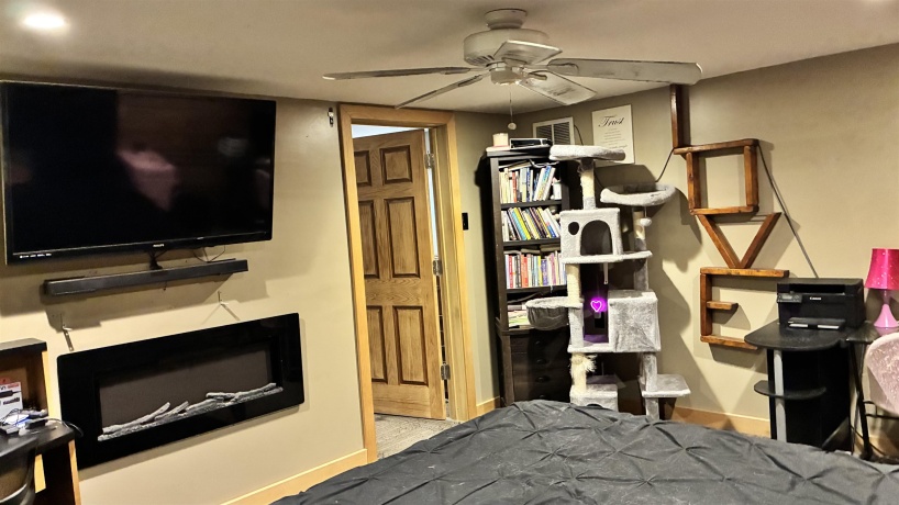 520 Burns, LANARK, Illinois 61046, 2 Bedrooms Bedrooms, ,1 BathroomBathrooms,House,For Sale,Burns,202602994