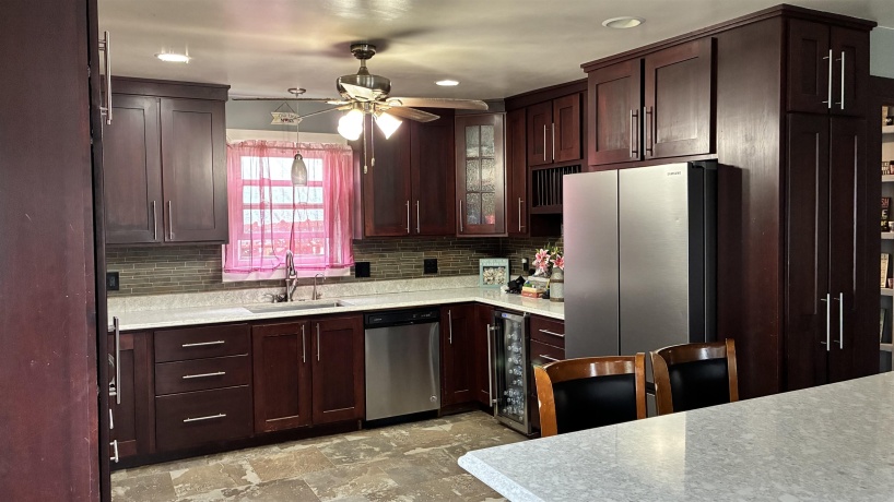 520 Burns, LANARK, Illinois 61046, 2 Bedrooms Bedrooms, ,1 BathroomBathrooms,House,For Sale,Burns,202602994