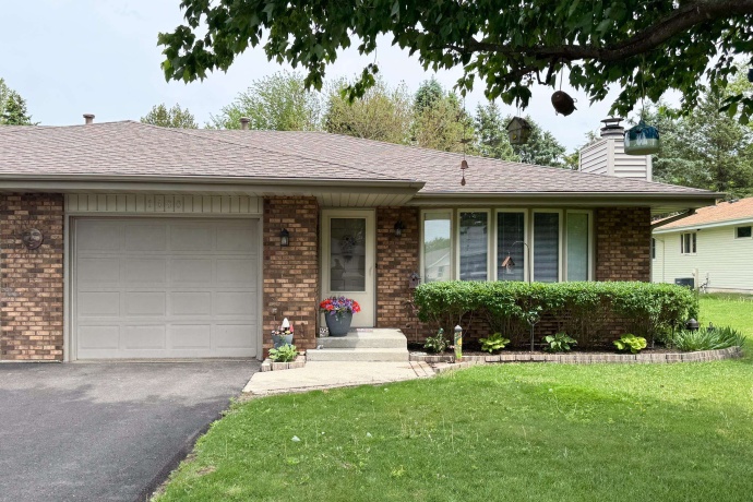 1478-80 Temple, ROCKFORD, Illinois 61108, ,2 Units,For Sale,Temple,202602997