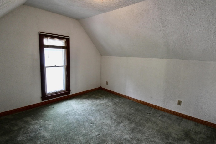1221 Blaisdell, ROCKFORD, Wisconsin 61101, 4 Bedrooms Bedrooms, ,2 BathroomsBathrooms,House,For Sale,Blaisdell,202602998