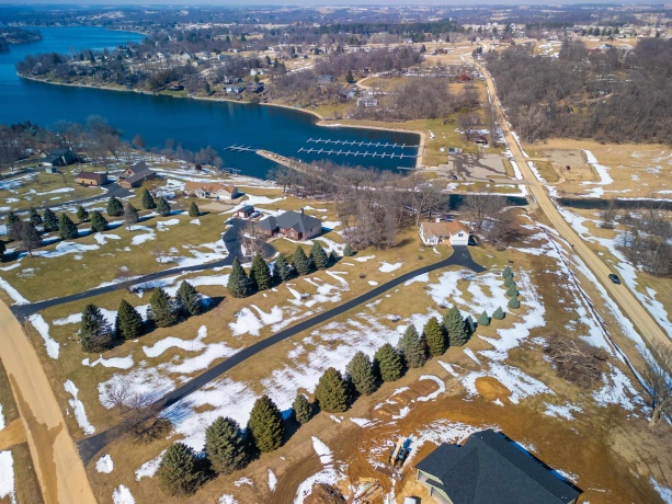 21-50 Marina, LAKE CARROLL, Illinois 61046, 5 Bedrooms Bedrooms, ,4 BathroomsBathrooms,House,For Sale,Marina,202601534
