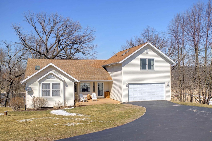 21-50 Marina, LAKE CARROLL, Illinois 61046, 5 Bedrooms Bedrooms, ,4 BathroomsBathrooms,House,For Sale,Marina,202601534