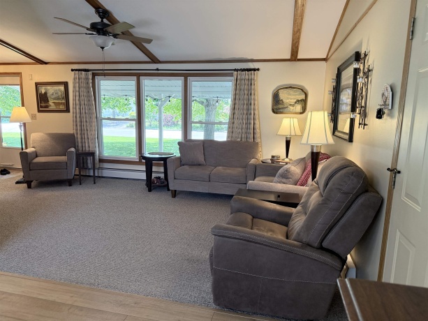 617 Linn, SHANNON, Illinois 61078, 3 Bedrooms Bedrooms, ,2 BathroomsBathrooms,House,For Sale,Linn,202603001