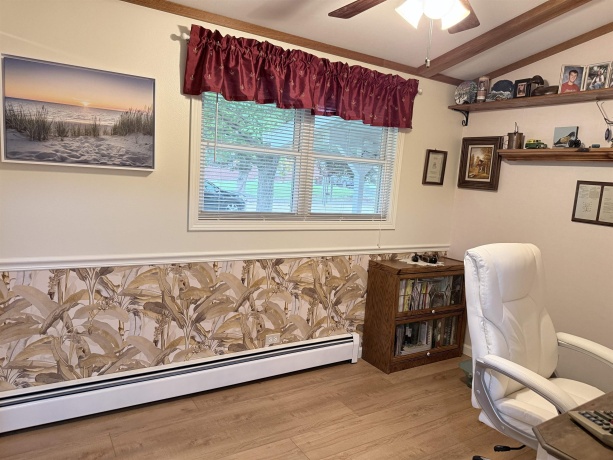 617 Linn, SHANNON, Illinois 61078, 3 Bedrooms Bedrooms, ,2 BathroomsBathrooms,House,For Sale,Linn,202603001