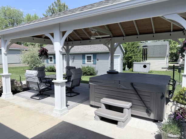 617 Linn, SHANNON, Illinois 61078, 3 Bedrooms Bedrooms, ,2 BathroomsBathrooms,House,For Sale,Linn,202603001