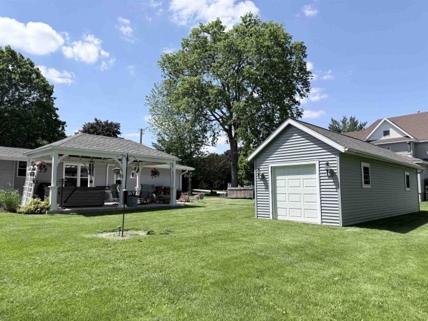 617 Linn, SHANNON, Illinois 61078, 3 Bedrooms Bedrooms, ,2 BathroomsBathrooms,House,For Sale,Linn,202603001