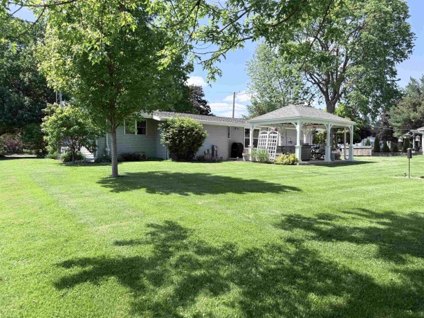 617 Linn, SHANNON, Illinois 61078, 3 Bedrooms Bedrooms, ,2 BathroomsBathrooms,House,For Sale,Linn,202603001