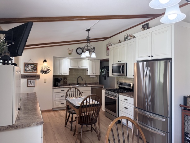 617 Linn, SHANNON, Illinois 61078, 3 Bedrooms Bedrooms, ,2 BathroomsBathrooms,House,For Sale,Linn,202603001