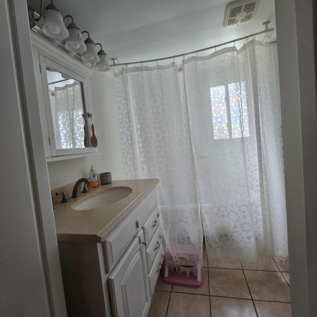1105 Oakley, BELVIDERE, Illinois 61008, 3 Bedrooms Bedrooms, ,2 BathroomsBathrooms,House,For Sale,Oakley,202603003