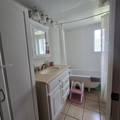 1105 Oakley, BELVIDERE, Illinois 61008, 3 Bedrooms Bedrooms, ,2 BathroomsBathrooms,House,For Sale,Oakley,202603003