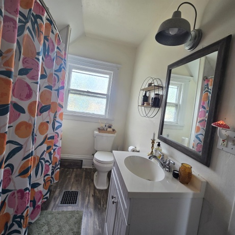 1105 Oakley, BELVIDERE, Illinois 61008, 3 Bedrooms Bedrooms, ,2 BathroomsBathrooms,House,For Sale,Oakley,202603003