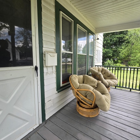 1105 Oakley, BELVIDERE, Illinois 61008, 3 Bedrooms Bedrooms, ,2 BathroomsBathrooms,House,For Sale,Oakley,202603003
