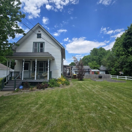 1105 Oakley, BELVIDERE, Illinois 61008, 3 Bedrooms Bedrooms, ,2 BathroomsBathrooms,House,For Sale,Oakley,202603003
