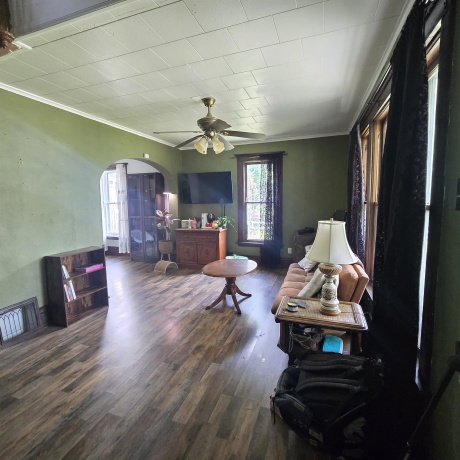 1105 Oakley, BELVIDERE, Illinois 61008, 3 Bedrooms Bedrooms, ,2 BathroomsBathrooms,House,For Sale,Oakley,202603003