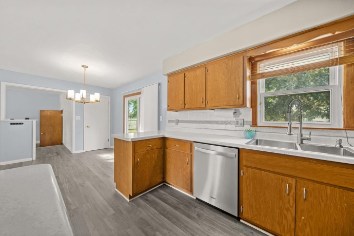 2227 Exeter, LOVES PARK, Illinois 61111, 3 Bedrooms Bedrooms, ,2 BathroomsBathrooms,House,For Sale,Exeter,202603016