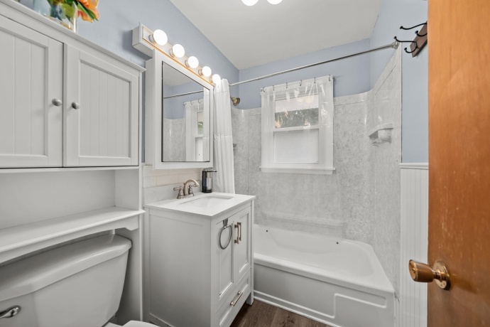 2227 Exeter, LOVES PARK, Illinois 61111, 3 Bedrooms Bedrooms, ,2 BathroomsBathrooms,House,For Sale,Exeter,202603016