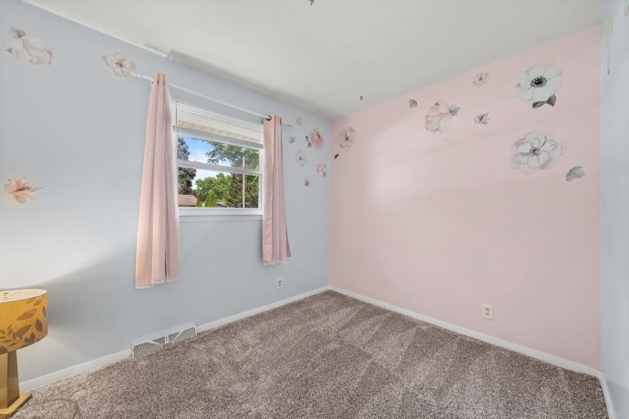2227 Exeter, LOVES PARK, Illinois 61111, 3 Bedrooms Bedrooms, ,2 BathroomsBathrooms,House,For Sale,Exeter,202603016