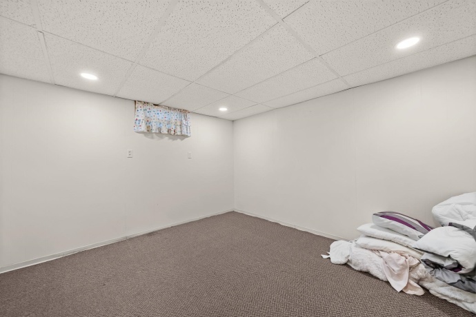 2227 Exeter, LOVES PARK, Illinois 61111, 3 Bedrooms Bedrooms, ,2 BathroomsBathrooms,House,For Sale,Exeter,202603016