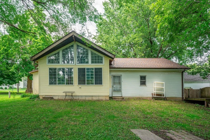 414 Howard, DURAND, Illinois 61024, 4 Bedrooms Bedrooms, ,2 BathroomsBathrooms,House,For Sale,Howard,202603017