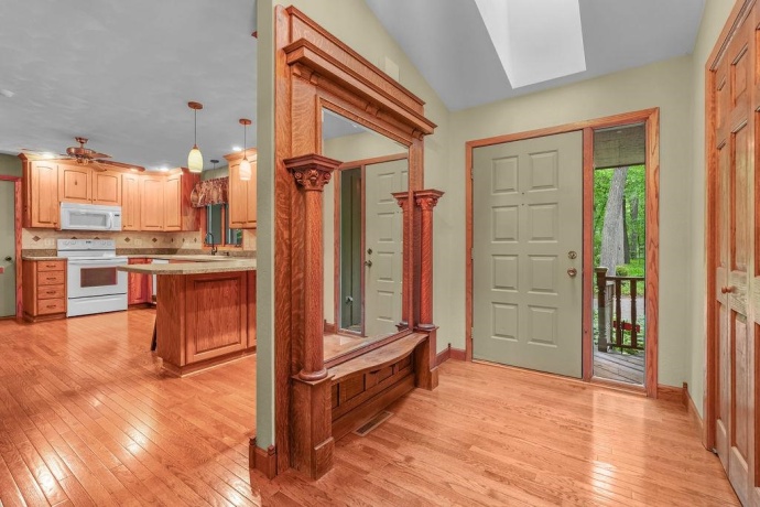 10876 CROCKETT, ROSCOE, Illinois 61073, 3 Bedrooms Bedrooms, ,2 BathroomsBathrooms,House,For Sale,CROCKETT,202603019