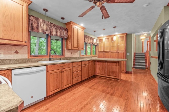 10876 CROCKETT, ROSCOE, Illinois 61073, 3 Bedrooms Bedrooms, ,2 BathroomsBathrooms,House,For Sale,CROCKETT,202603019
