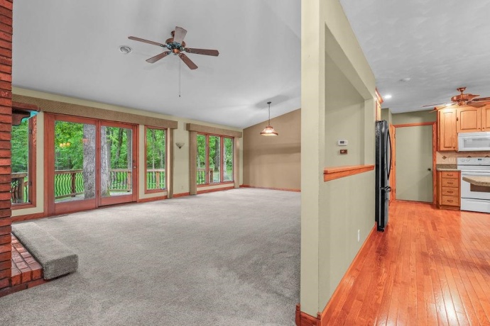 10876 CROCKETT, ROSCOE, Illinois 61073, 3 Bedrooms Bedrooms, ,2 BathroomsBathrooms,House,For Sale,CROCKETT,202603019