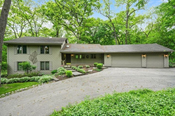 10876 CROCKETT, ROSCOE, Illinois 61073, 3 Bedrooms Bedrooms, ,2 BathroomsBathrooms,House,For Sale,CROCKETT,202603019