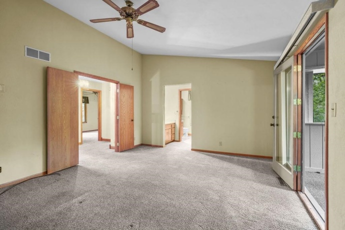 10876 CROCKETT, ROSCOE, Illinois 61073, 3 Bedrooms Bedrooms, ,2 BathroomsBathrooms,House,For Sale,CROCKETT,202603019