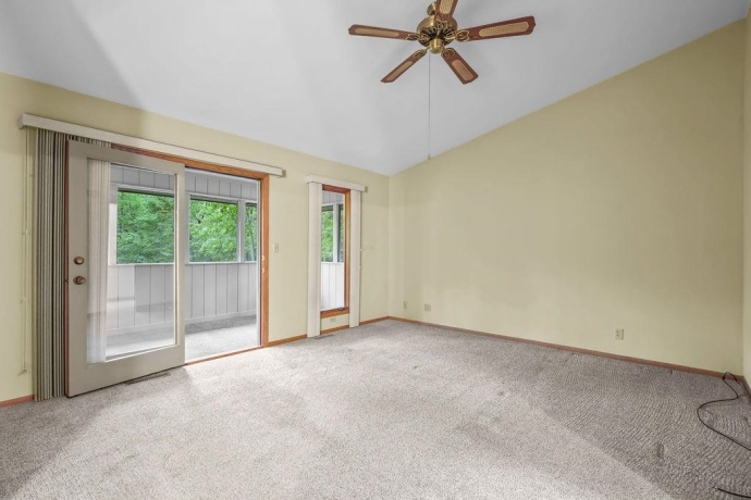 10876 CROCKETT, ROSCOE, Illinois 61073, 3 Bedrooms Bedrooms, ,2 BathroomsBathrooms,House,For Sale,CROCKETT,202603019