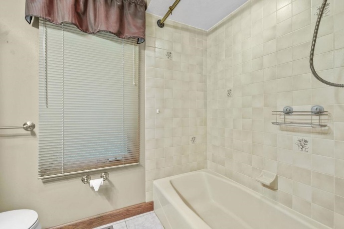 10876 CROCKETT, ROSCOE, Illinois 61073, 3 Bedrooms Bedrooms, ,2 BathroomsBathrooms,House,For Sale,CROCKETT,202603019