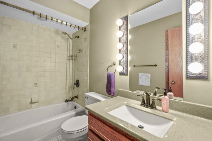 10876 CROCKETT, ROSCOE, Illinois 61073, 3 Bedrooms Bedrooms, ,2 BathroomsBathrooms,House,For Sale,CROCKETT,202603019