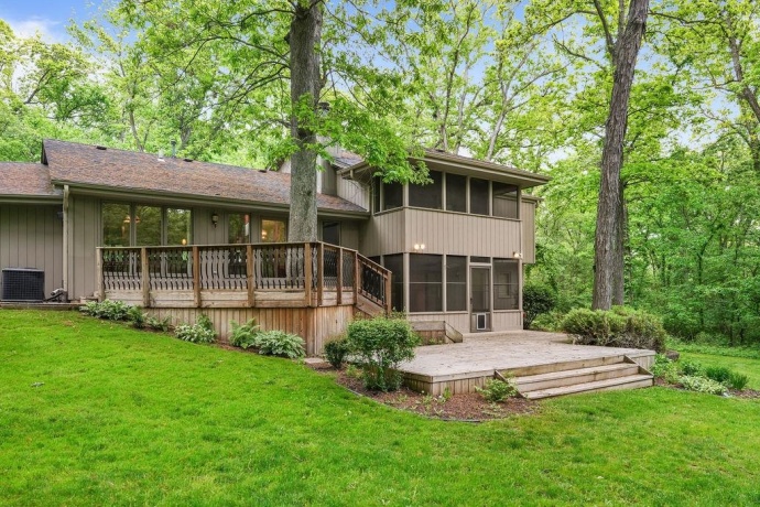 10876 CROCKETT, ROSCOE, Illinois 61073, 3 Bedrooms Bedrooms, ,2 BathroomsBathrooms,House,For Sale,CROCKETT,202603019
