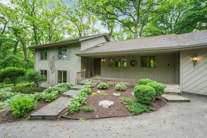 10876 CROCKETT, ROSCOE, Illinois 61073, 3 Bedrooms Bedrooms, ,2 BathroomsBathrooms,House,For Sale,CROCKETT,202603019