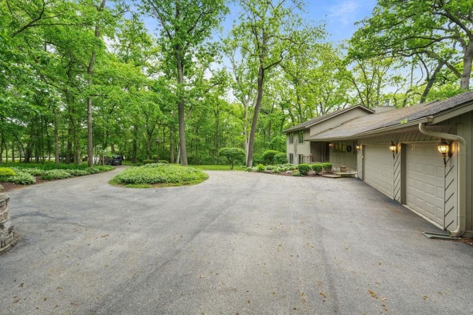 10876 CROCKETT, ROSCOE, Illinois 61073, 3 Bedrooms Bedrooms, ,2 BathroomsBathrooms,House,For Sale,CROCKETT,202603019