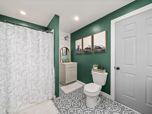 8294 Leaf River, LEAF RIVER, Illinois 61047, 4 Bedrooms Bedrooms, ,3 BathroomsBathrooms,House,For Sale,Leaf River,202603020